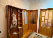 İcarəyə verilir 4 otaqlı 100 m2 köhnə tikili Həzi Aslanov m.