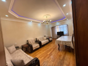 Satılır 3 otaqlı 90 m2 köhnə tikili Azadlıq prospekti m.