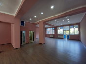 Satılır 4 otaqlı 160 m2 obyekt 8 Noyabr m.