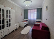 Satılır 4 otaqlı 160 m2 yeni tikili Gənclik m.