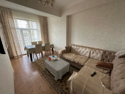 İcarəyə verilir 3 otaqlı 65 m2 yeni tikili 28 May m.