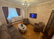 Satılır 3 otaqlı 85 m2 köhnə tikili 9 mkr