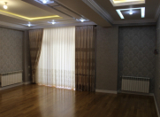 Satılır 4 otaqlı 240 m2 yeni tikili Şah İsmayıl Xətai m.