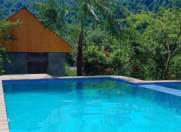 İcarəyə verilir 5 otaqlı 120 m2 yeni tikili Lerik