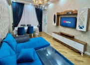 Satılır 2 otaqlı 72 m2 köhnə tikili Memar Əcəmi m.