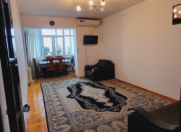 Satılır 2 otaqlı 65 m2 köhnə tikili Gənclik m.