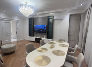 Satılır 2 otaqlı 108 m2 yeni tikili 28 May m.