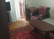 İcarəyə verilir 2 otaqlı 60 m2 köhnə tikili 8 km