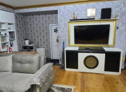 Satılır 3 otaqlı 65 m2 köhnə tikili Xalqlar Dostluğu m.
