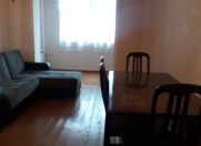 İcarəyə verilir 2 otaqlı 60 m2 köhnə tikili Qara Qarayev m.