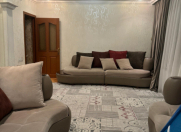 Satılır 4 otaqlı 130 m2 köhnə tikili Əhmədli m.