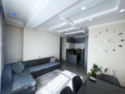 Satılır 3 otaqlı 80 m2 yeni tikili Şərq Bazarı