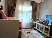 Satılır 2 otaqlı 70 m2 köhnə tikili 4 mkr