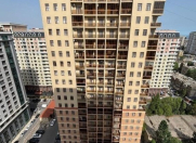 Satılır 4 otaqlı 165 m2 yeni tikili Elmlər Akademiyası m.