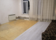 Satılır 3 otaqlı 75 m2 köhnə tikili Yasamal r.