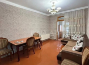 Satılır 2 otaqlı 58 m2 köhnə tikili Memar Əcəmi m.