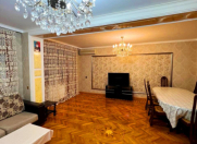 Satılır 5 otaqlı 165 m2 köhnə tikili Sumqayıt