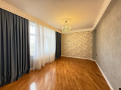 Satılır 3 otaqlı 120 m2 yeni tikili Xalqlar Dostluğu m.