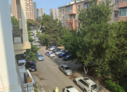 Satılır 2 otaqlı 60 m2 köhnə tikili 28 Mall