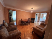 Satılır 3 otaqlı 74 m2 köhnə tikili Nizami m.