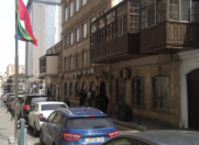 Satılır 2 otaqlı 60 m2 köhnə tikili Fontanlar bağı