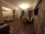Satılır 4 otaqlı 110 m2 yeni tikili İnşaatçılar m.