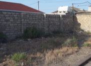 Satılır 4.8 sot torpaq Binə