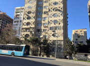 Satılır 4 otaqlı 120 m2 yeni tikili 8 mkr