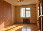 İcarəyə verilir 3 otaqlı 70 m2 köhnə tikili Həzi Aslanov