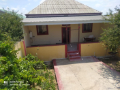 Satılır 3 otaqlı 90 m2 həyət evi Buzovna
