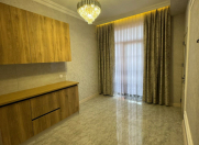 Satılır 2 otaqlı 50 m2 yeni tikili Bakıxanov