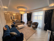 Satılır 4 otaqlı 320 m2 yeni tikili Şah İsmayıl Xətai m.