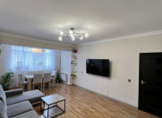Satılır 4 otaqlı 90 m2 yeni tikili Nizami r.