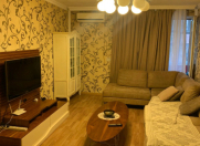 Satılır 2 otaqlı 65 m2 köhnə tikili 28 May m.