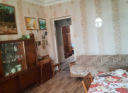 Satılır 2 otaqlı 55 m2 köhnə tikili Elmlər Akademiyası m.