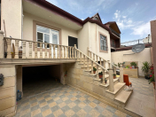 Satılır 3 otaqlı 100 m2 həyət evi Həzi Aslanov m.