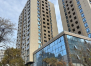 Satılır 4 otaqlı 150 m2 yeni tikili 28 May m.