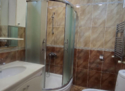 Satılır 12 otaqlı 700 m2 yeni tikili Lider telekanalı