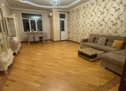 Satılır 3 otaqlı 155 m2 yeni tikili 28 May m.