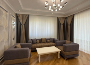 İcarəyə verilir 3 otaqlı 162 m2 yeni tikili Ağ şəhər