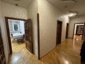 Satılır 3 otaqlı 108 m2 yeni tikili Xalqlar Dostluğu m.