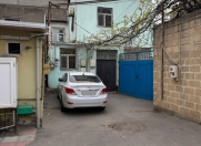 İcarəyə verilir 2 otaqlı 50 m2 həyət evi 20 yanvar m.
