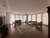 İcarəyə verilir 4 otaqlı 200 m2 yeni tikili Şah İsmayıl Xətai m.