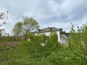 Satılır 5 otaqlı 200 m2 həyət evi Xızı