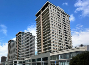 Satılır 3 otaqlı 157 m2 yeni tikili Ağ şəhər