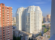 İcarəyə verilir 3 otaqlı 120 m2 yeni tikili İnşaatçılar m.