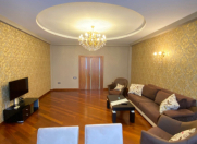 İcarəyə verilir 3 otaqlı 140 m2 yeni tikili Şah İsmayıl Xətai m.