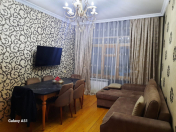 Satılır 5 otaqlı 130 m2 köhnə tikili Qaraçuxur