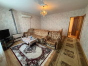 Satılır 7 otaqlı 140 m2 həyət evi Qaraçuxur