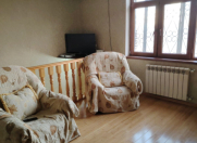 İcarəyə verilir 2 otaqlı 80 m2 həyət evi Qaraçuxur